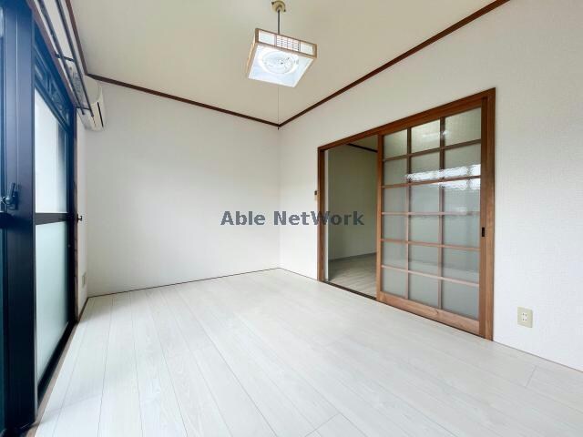 VIVIDマンション原口の居室