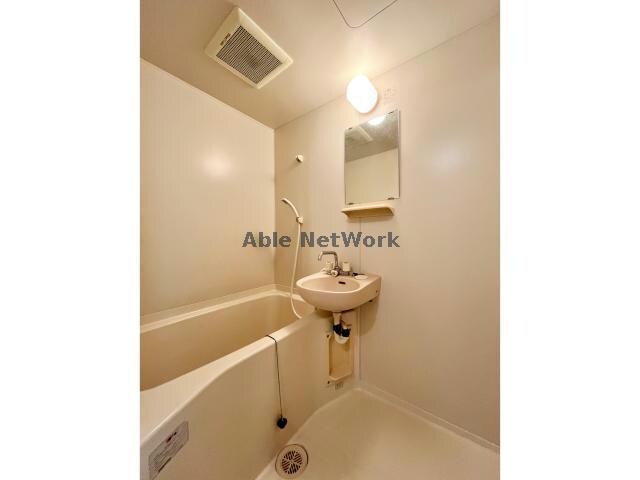 VIVIDマンション原口のバス