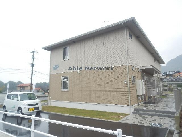 ウィル小山の物件外観写真