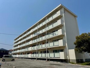 ビレッジハウス津水2号棟外観写真