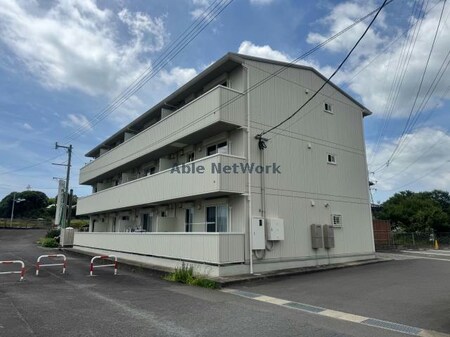 ドゥジエム外観写真