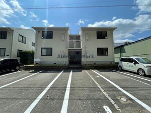 プレジール泉　B棟外観写真