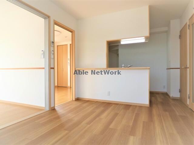 物件内観写真6　(同型モデル参考画像)