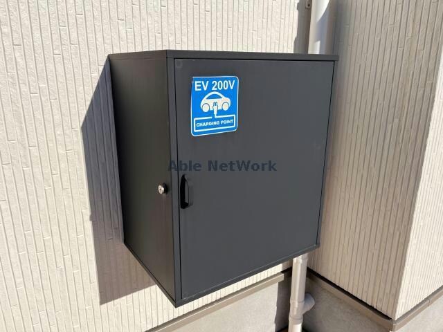 物件外観写真5　(EV充電用)