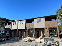 ファミール・ヴィスタの外観写真