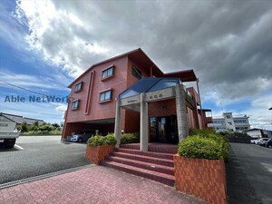 フリーダムコート参番館外観写真