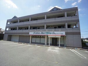 エクセレンス曙外観写真