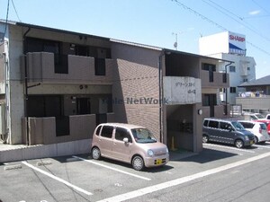 グリーンステージ柱一番館外観写真