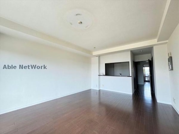 リビングダイニング