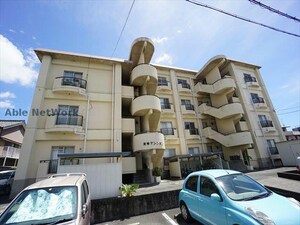潮崎マンション外観写真