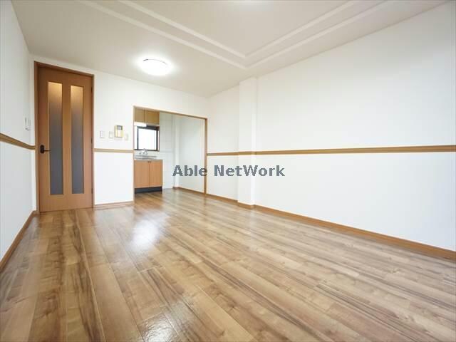 物件内観写真3　(同型)