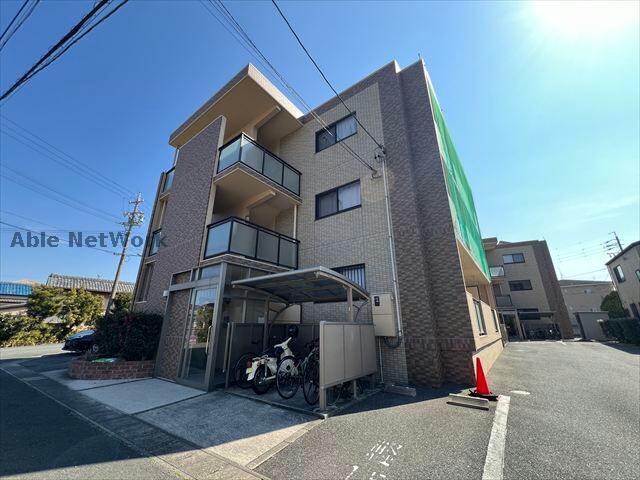 物件外観写真2　(B)