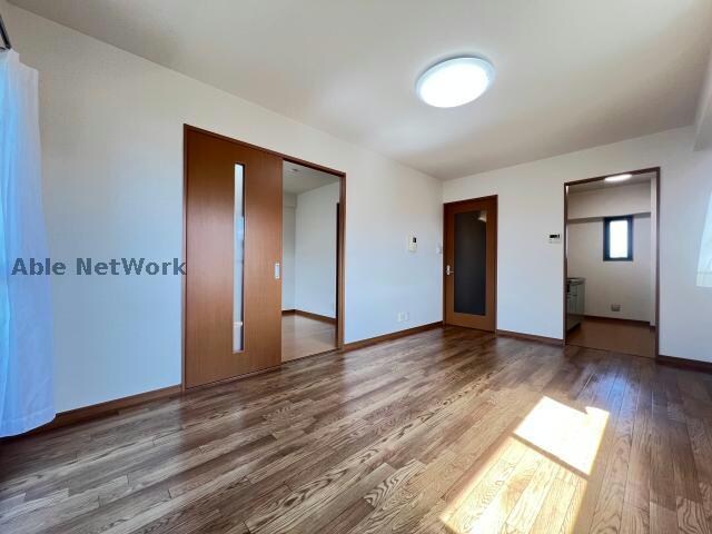 物件内観写真7　(別部屋写真)