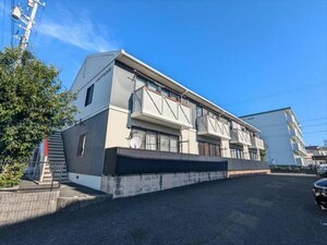 ノイエスつつじが丘外観写真