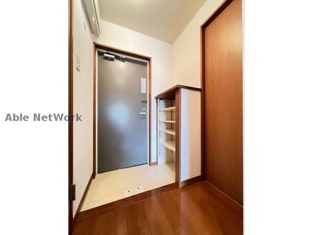 ガーデンコートBrillerの玄関回り