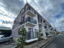 ラフィーネ草間の外観写真