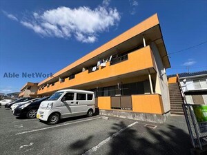 グリーンロード草間外観写真