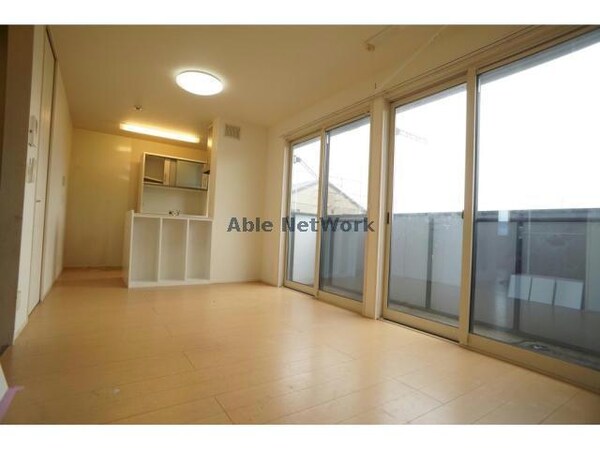 リビングダイニング