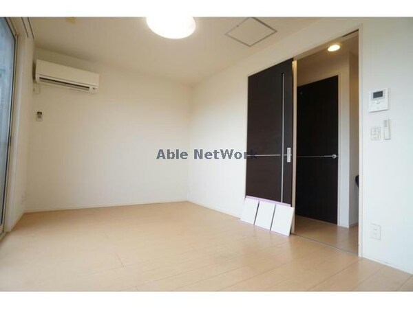 リビングダイニング