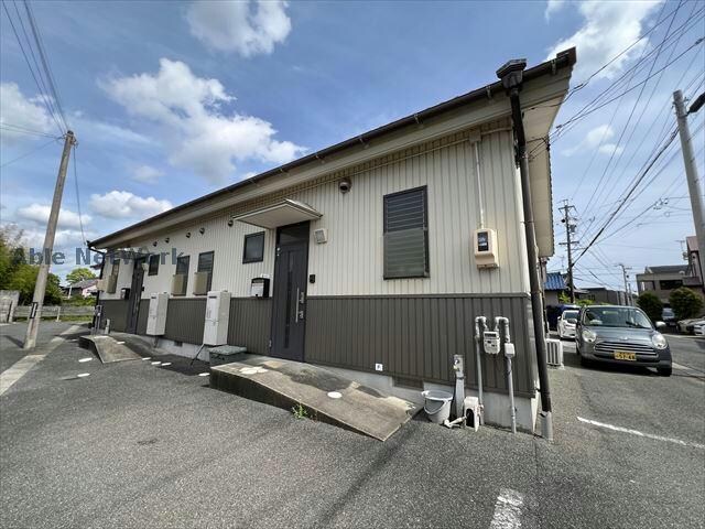 三ツ相町貸家の物件外観写真