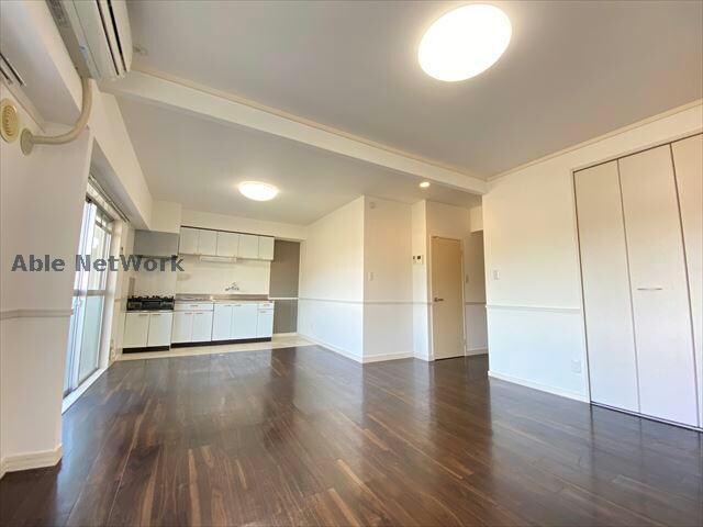 物件内観写真8　(※同型タイプです。（101）)