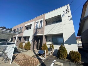 ホワイトハウス草間Ⅱ外観写真