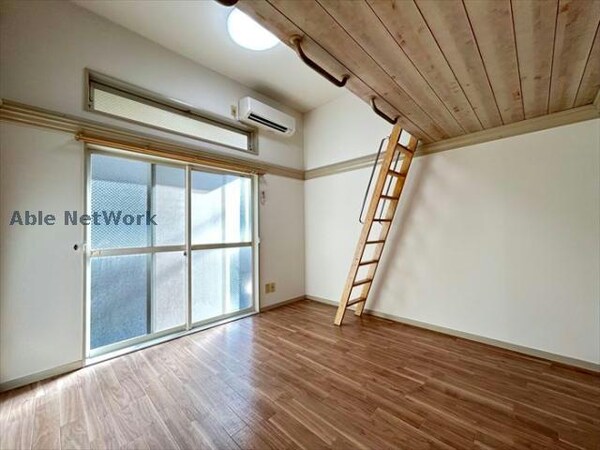 居室(※同型イメージ)