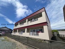 ハイツ元三本木の外観写真