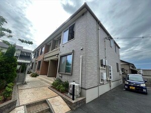 フォレスト本町外観写真