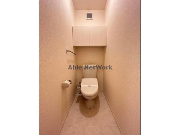 トイレ(同型イメージ（A101）)
