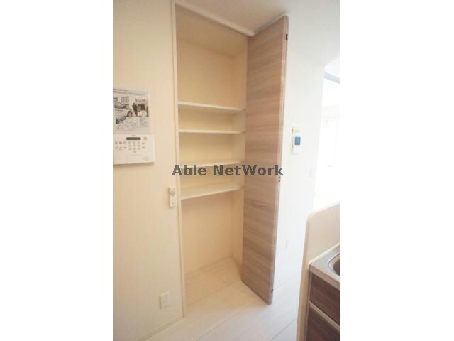 物件内観写真22　(同型写真)