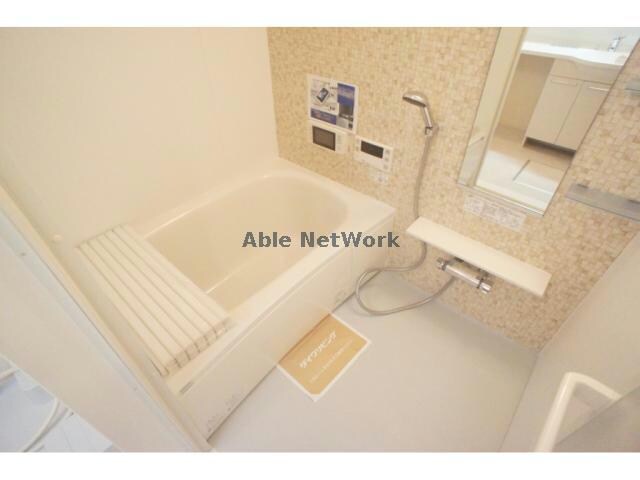 物件内観写真27　(同型写真)