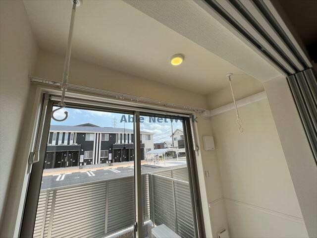 物件内観写真28　(同型)