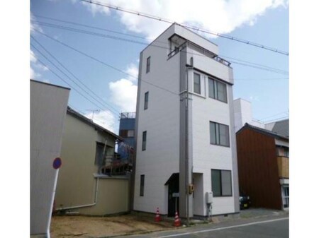 市川貸家外観写真