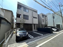 アルフラット大国の外観写真