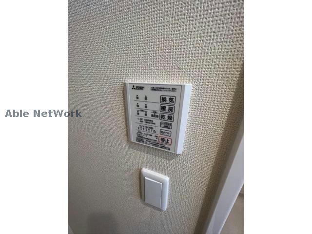 物件内観写真16　(同型)