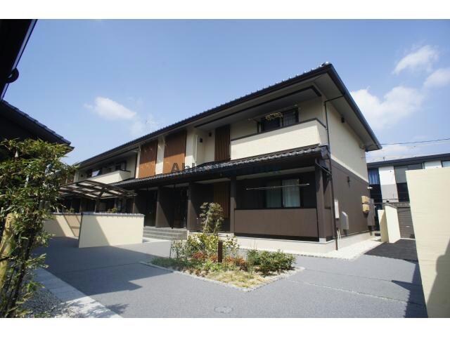 物件外観写真1　(A棟)