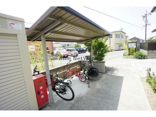 物件外観写真3　(B)