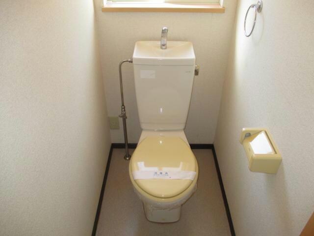 物件内観写真12　(トイレ)