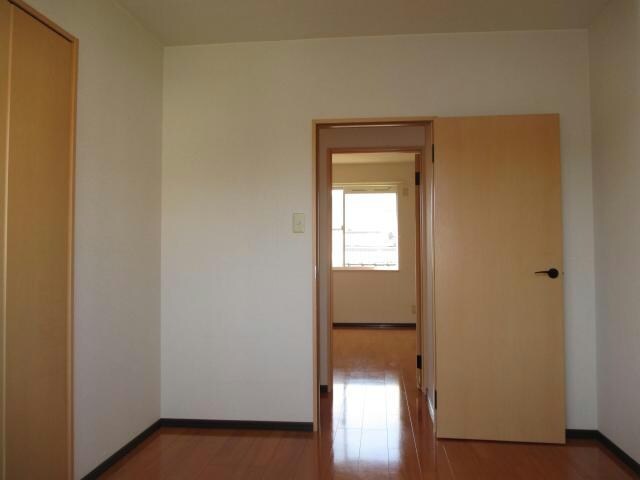 物件内観写真19　(洋室)