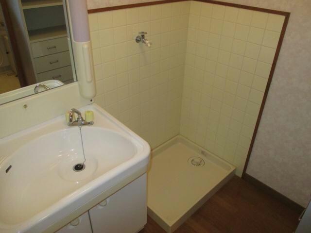 物件内観写真26　(洗濯機置き場)