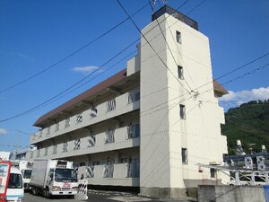 カーサグラン東大洲外観写真