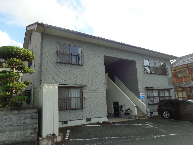 シャトレーハイツ