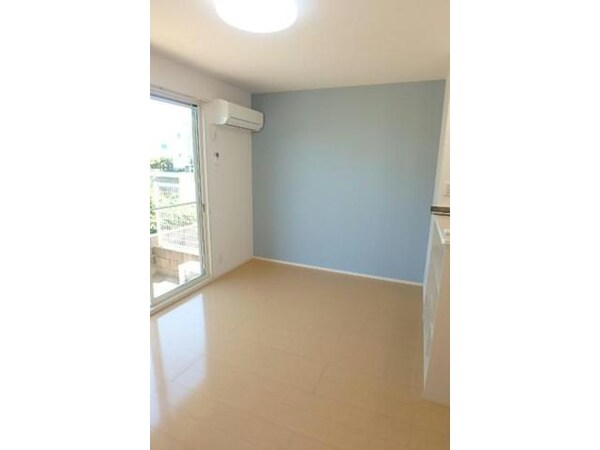 リビングダイニング