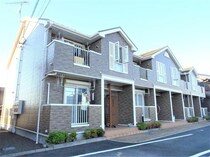 live　in　優の外観写真