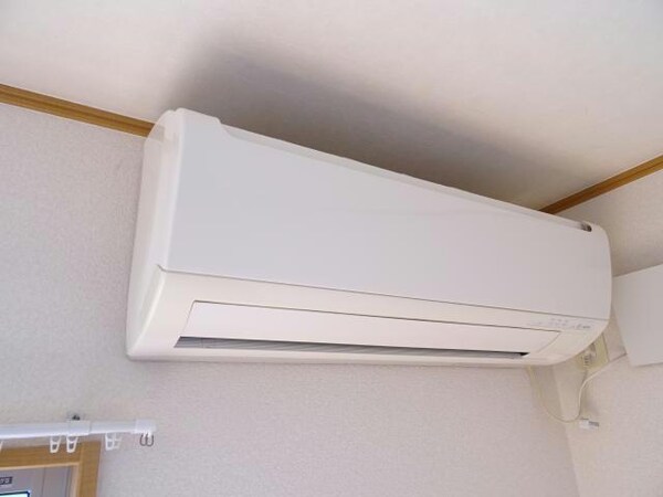 空調設備(冷暖房エアコン)