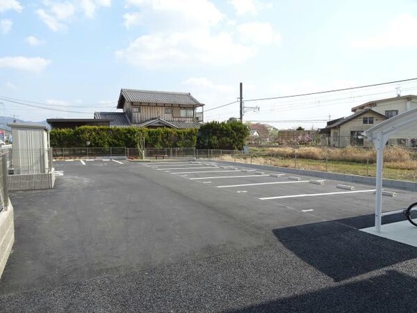 駐車場(駐車場)
