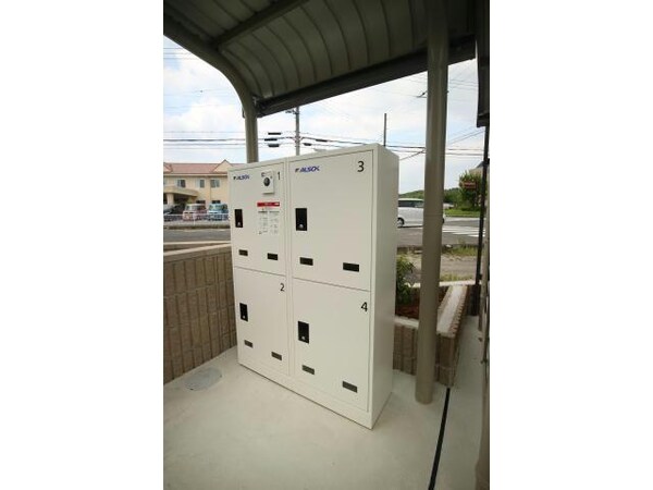 建物設備(宅配BOX)