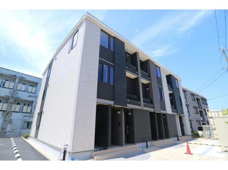 レアージュ外観写真