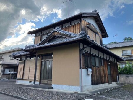 甲賀町拝坂833-102貸家外観写真
